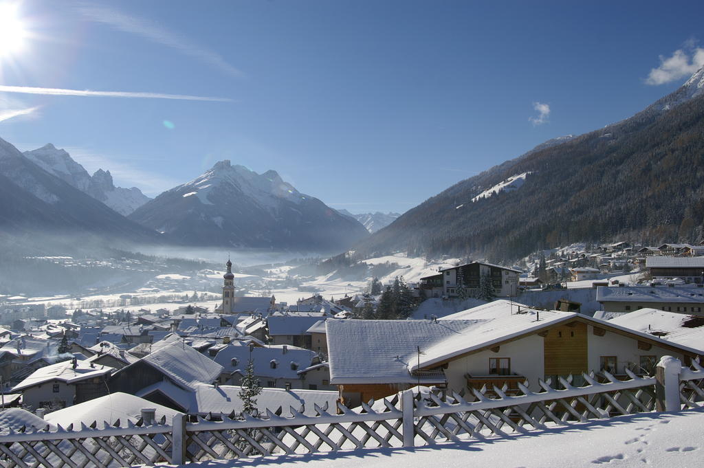 Pension Gletscherblick Fulpmes Luaran gambar